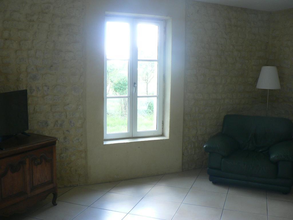 Gite De L'Aure Trevieres 외부 사진